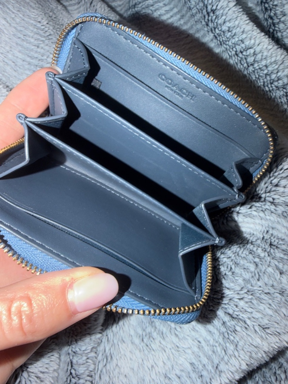 COACH Denim Zip Wallet EUC - Picture 2 of 2